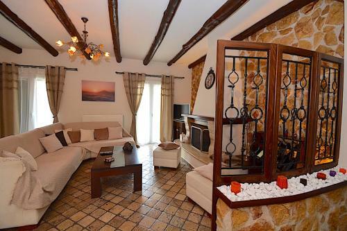 Villa Alex