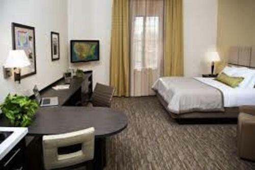 Aparthotel Candlewood Suites Denver Northeast - Brighton