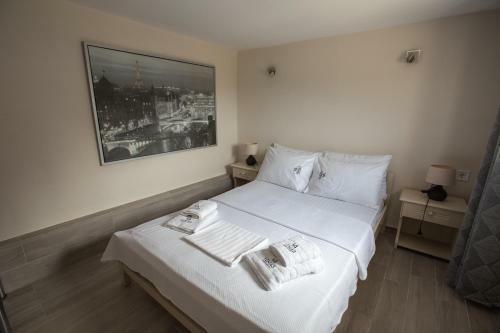 Venia's Apartments