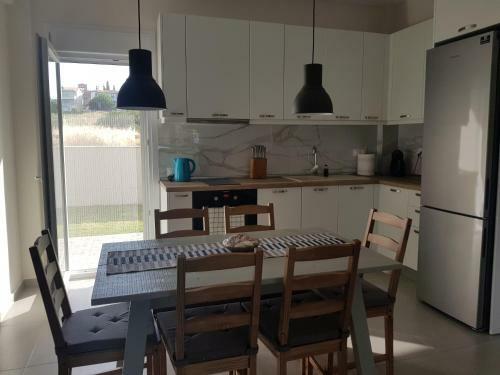 Lagonisi Apartment