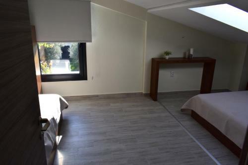 Quintessence Level Suites