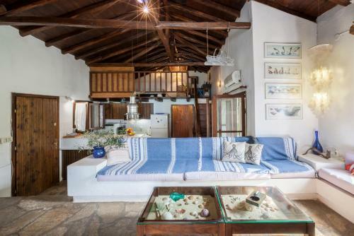 Nikiti Blue Lagoon!