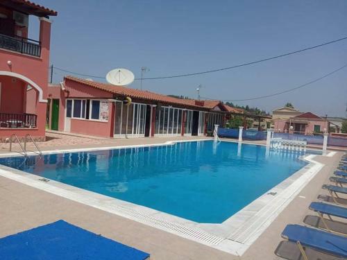 Ektor Apartments @swimming Pool