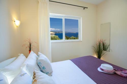 Okeanides Villas