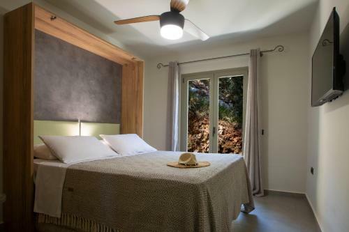 Villa Anthelia-idyllic View And Private Access To The Sea
