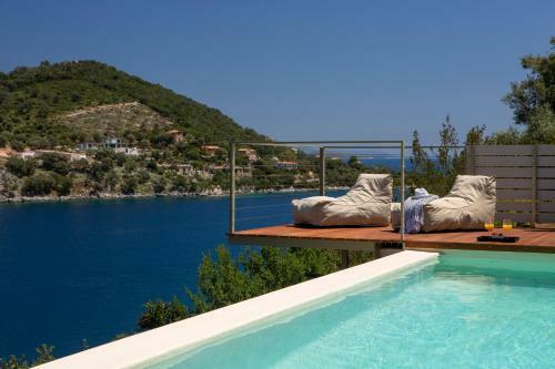 Villa Anthelia-idyllic View And Private Access To The Sea