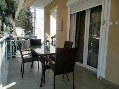 Irinis House