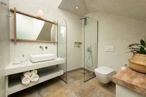 Konstantinou Deluxe Apartments