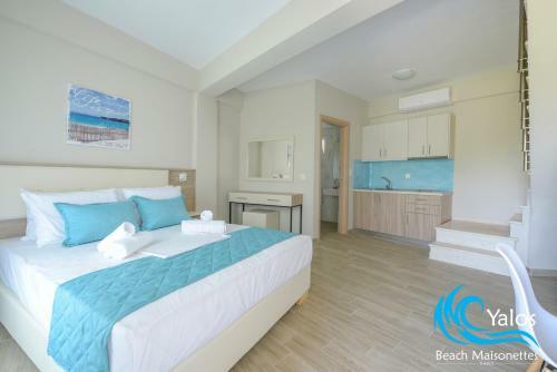 Yalos Beach Maisonettes
