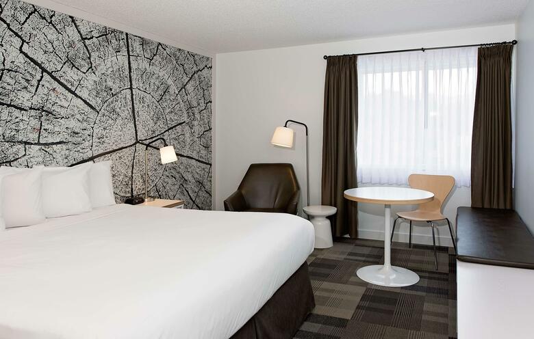 Radisson Hotel And Conference Center Canmore - Standard