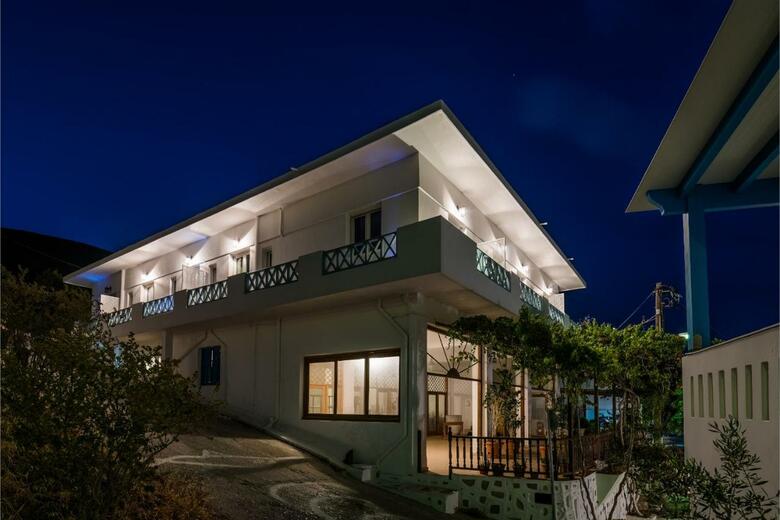 Hotel Australia