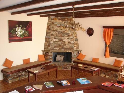 Makronas Apartments