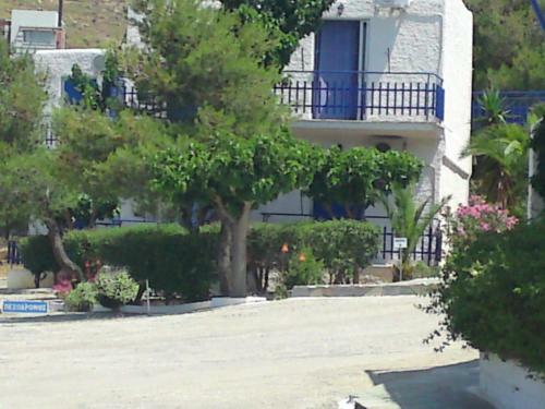Hotel Aetos Beach Bungalows