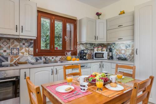 Olive Grove Apartment