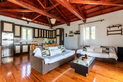 Santa Marina Villa