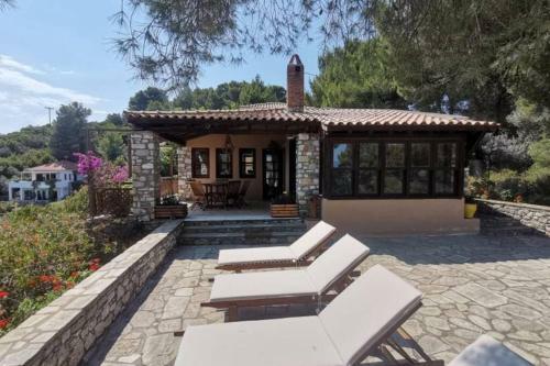 Luxury Villa In Sklithri