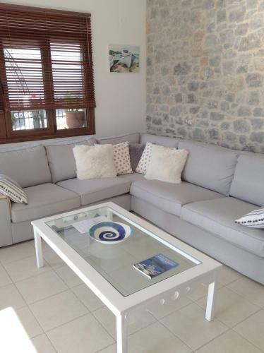 Skiathos Town House