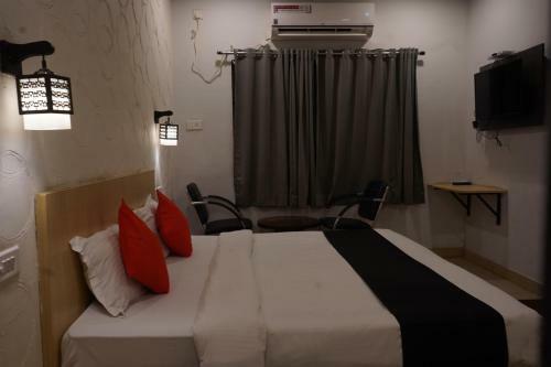 Hotel 36 Garh Inn By Wb Inn