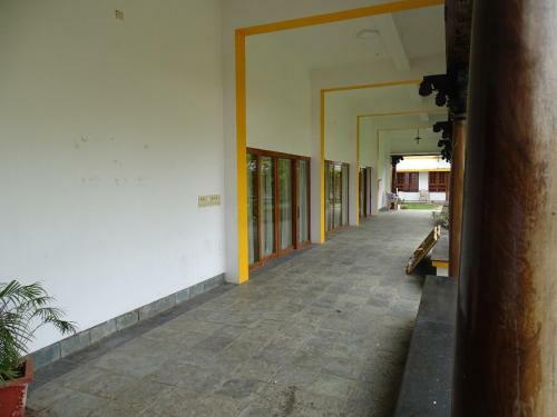 Hotel Nalla Eco Beach Resort