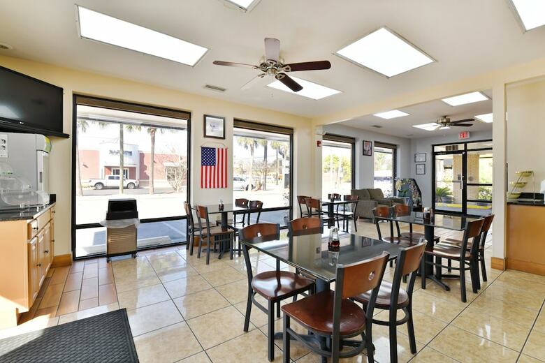 Hotel Quality Inn Lake Park