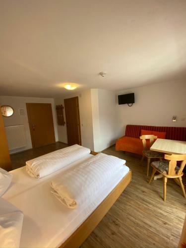 Hostal Landhaus Staudacher