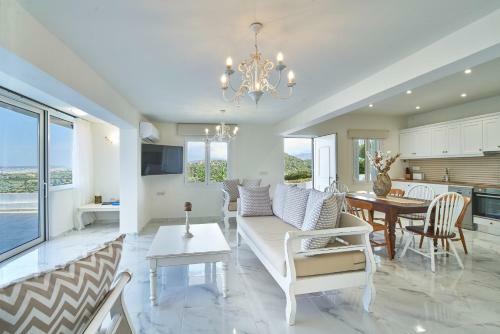 Villas Stalos Homeleader