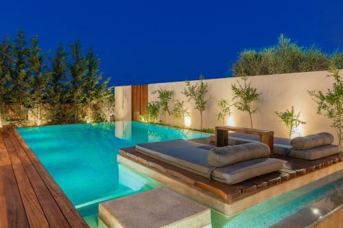 Oresteia Executive Villa, A Flamboyant Retreat
