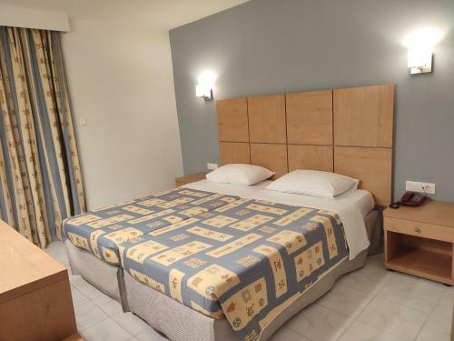 Flisvos Hotel