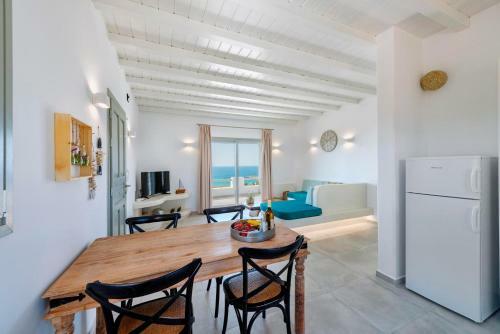 Aelion Villa