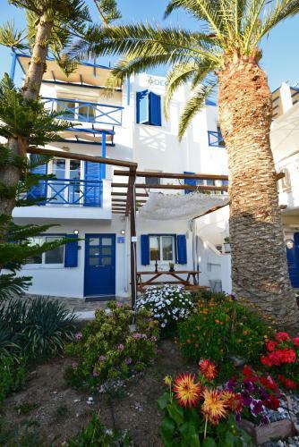 Deck2 Syros Premium Apartments