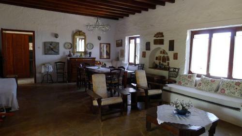 Aigina 3 Bedroom House By The Sea