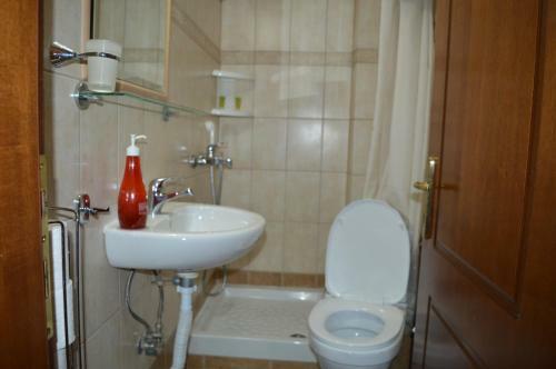 Hostal ??????? ?????? - Pansion Fedra