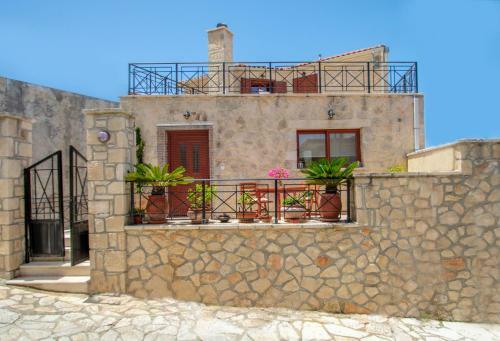 Villa Kantouni House