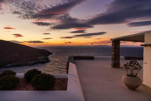 Pasithea Villa Kea