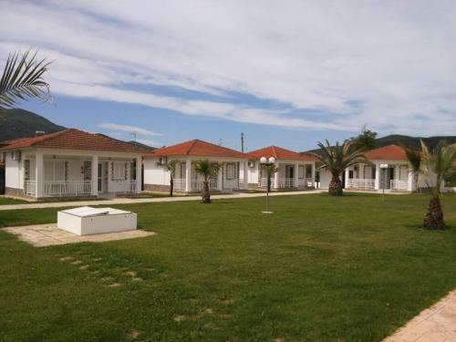 Villa Dimitris Apartments & Bungalows