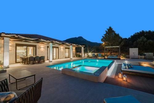 Porto Vasilikos Villas