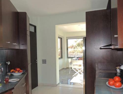 Provarma Hills Luxury Villa Gerani