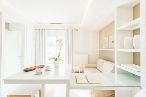 Apartamento Lori Margariti Sea View Flat