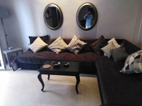 Apartamento Karolou Dil Central Luxury And Business Appartment