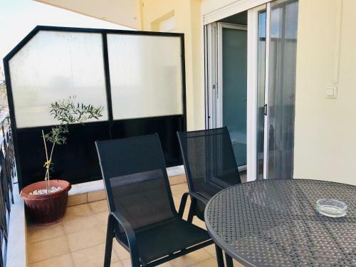 Apartamento Konstantina's Studio Skg