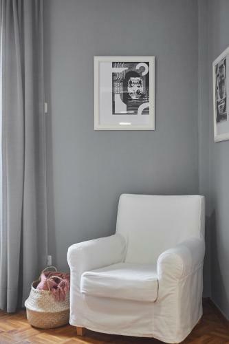 Bright Bright A Central Apartment With Balcony