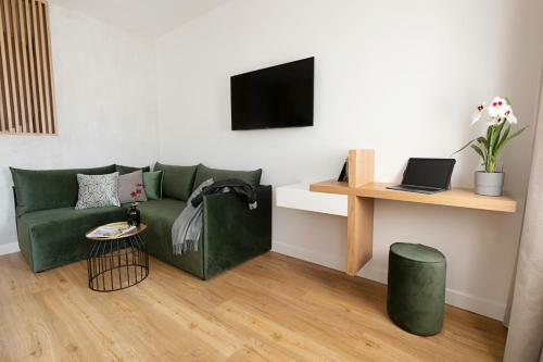 Septa Studios By Skg Apartments