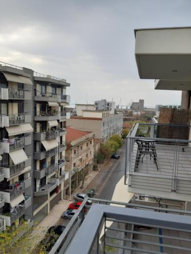 Kosmos Service Apartment Open View 2