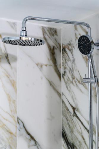 Apartamento White Tower Luxury Suite