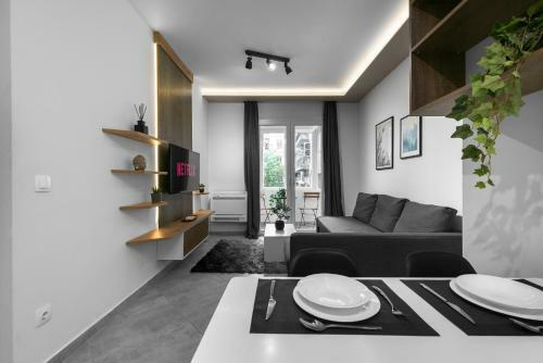 Adelle Apartments, The Luxury Suites