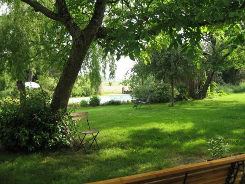 Hostal La Dor�pontaise