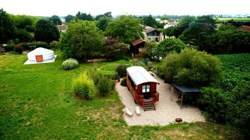 Hostal La Dor�pontaise