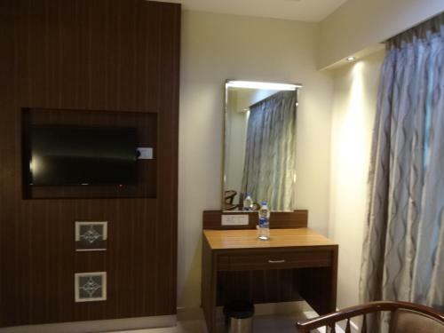 Hotel Ragavendra Residency