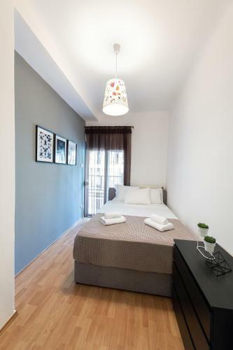 Porto Sea View Apartments - Mitropoleos