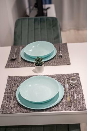 West Walls Apartments